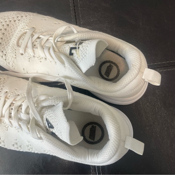 APL TECHLOOM PRO SNEAKERS White/off White Womens 6.5 - Picture 7 of 9